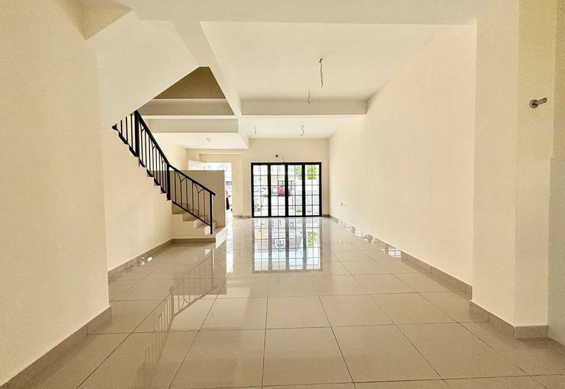 Monet Springtime @ Sunsuria City