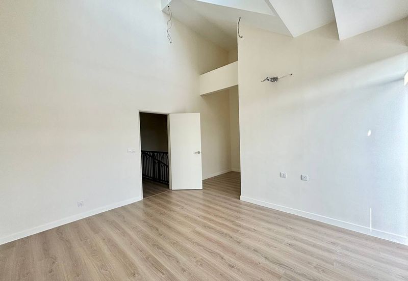 Monet Springtime @ Sunsuria City