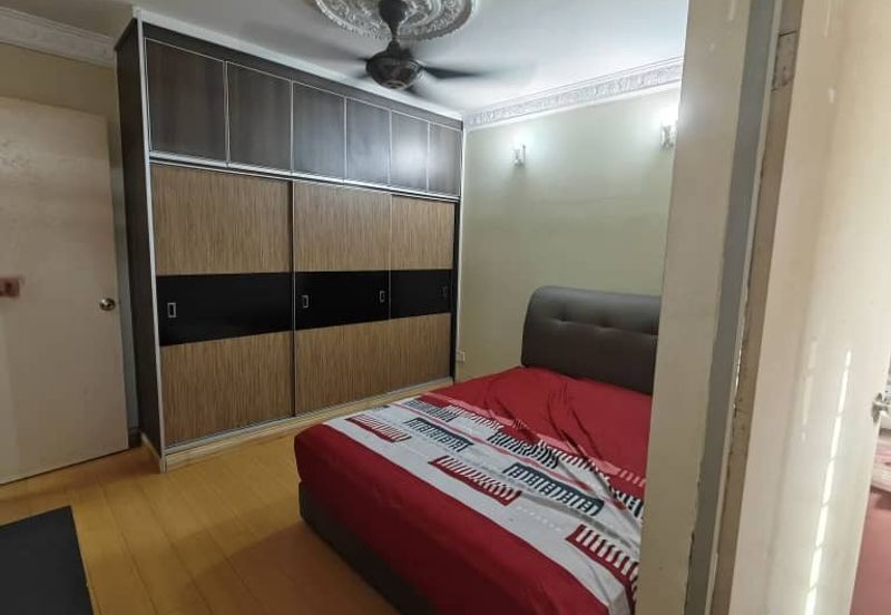 Seroja Apartment (Putra Perdana)