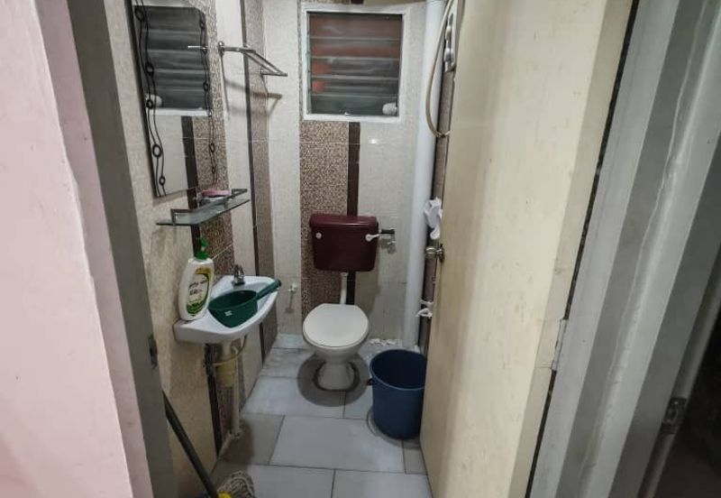 Seroja Apartment (Putra Perdana)