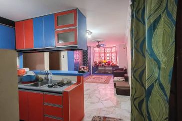 Seroja Apartment (Putra Perdana)