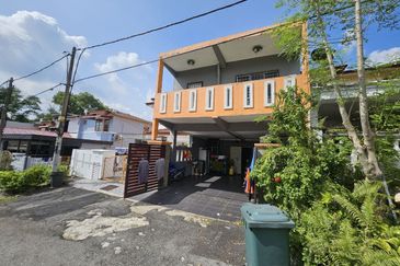 Taman Saujana Puchong