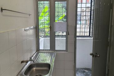 Kenanga Apartment, Puchong