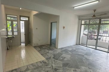 Kenanga Apartment, Puchong