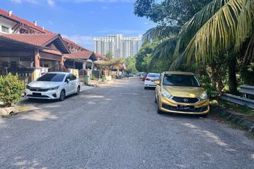 Jalan Suakasih @ Tun Hussein Onn