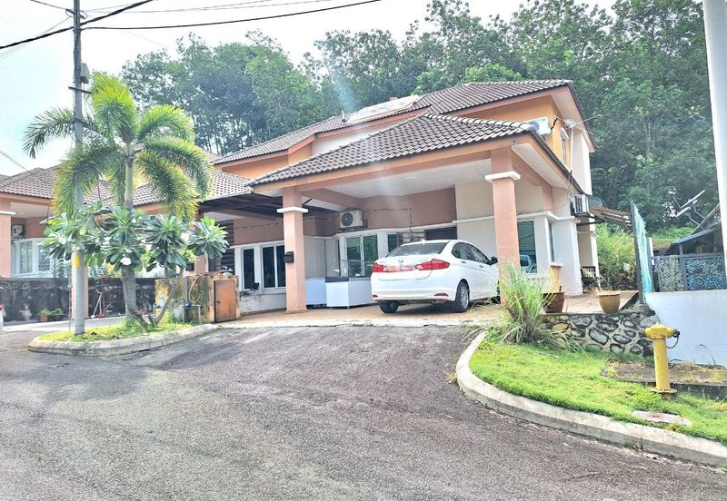 Bandar Baru Salak Tinggi