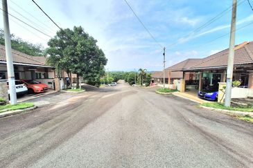 Bandar Baru Salak Tinggi