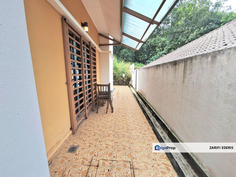 (BEBAS BANJIR) 1.5 Storey SEMI D HOUSE at Taman Desa Villa Murni Salak Tinggi For Sale, Selangor, Sepang