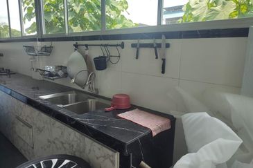 Seksyen 32, Shah Alam