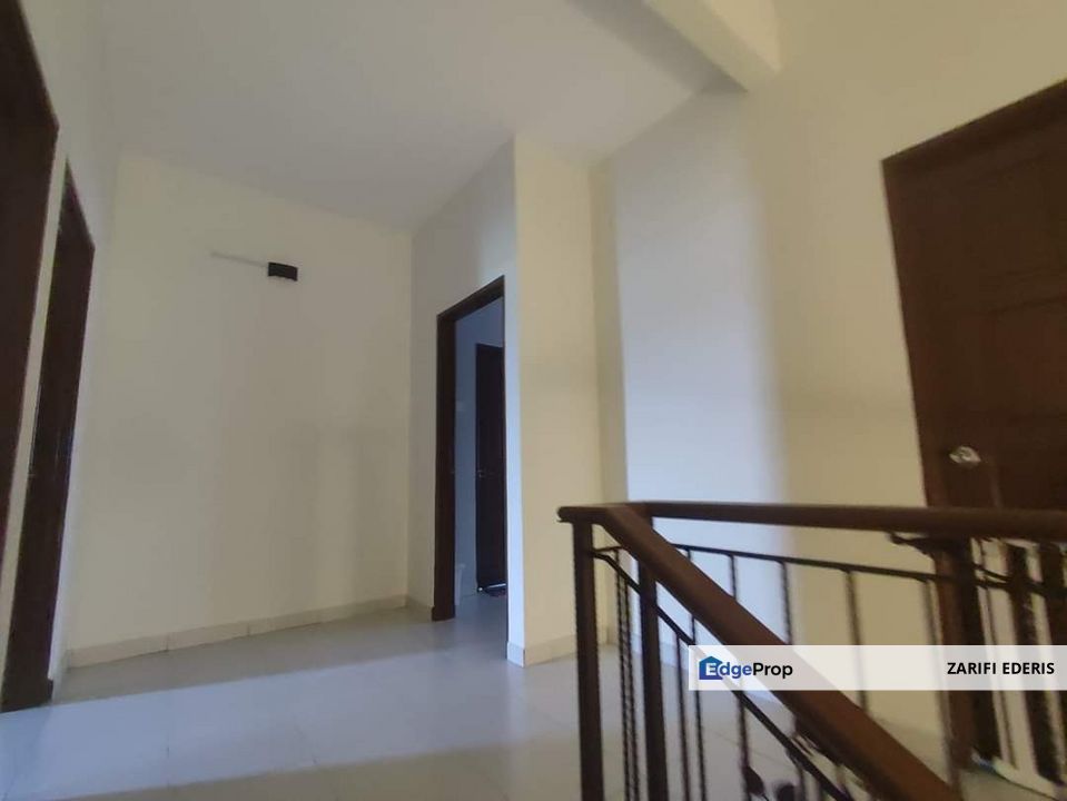 Hakmilik FREEHOLD Kejiranan Baik Rumah SEMI-D 2 Tingkat di Al-Bakri Residence Bukit Naga Seksyen 32 Shah Alam untuk DIJUAL, Selangor, Shah Alam