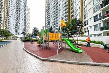 Platinum Splendor Residence