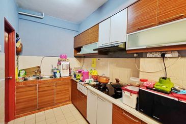 Selesa I-Resort Apartment