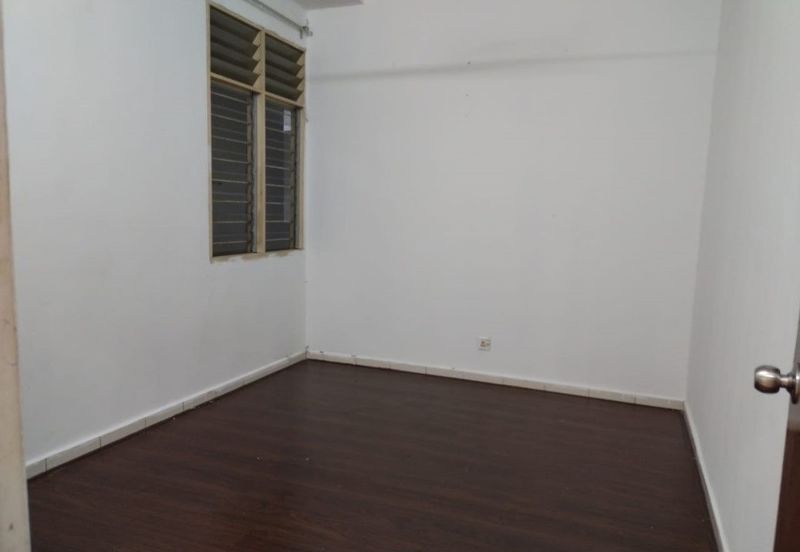 Pangsapuri Lagoon Perdana