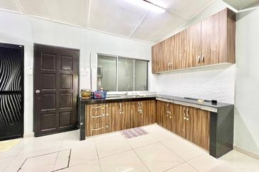 Jalan Bukit Cantik 2