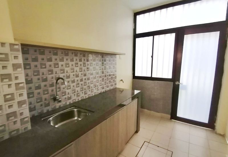 Crescent Park Townvilla