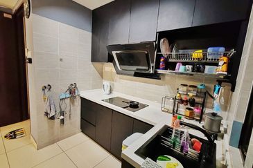 Residensi Zamrud (Zamrud Residensi)