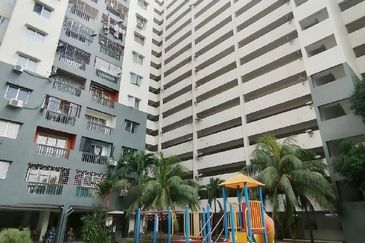 Sri Raya Apartments