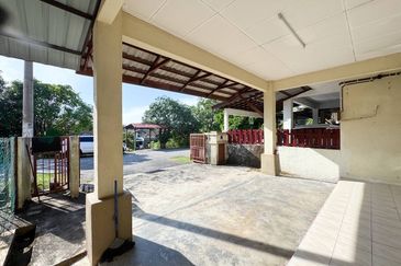 Kampung Sungai Merab