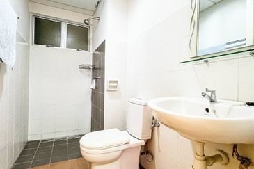 Penaga @ Taman Raintree