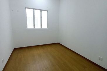 PR1MA Lakefront Homes