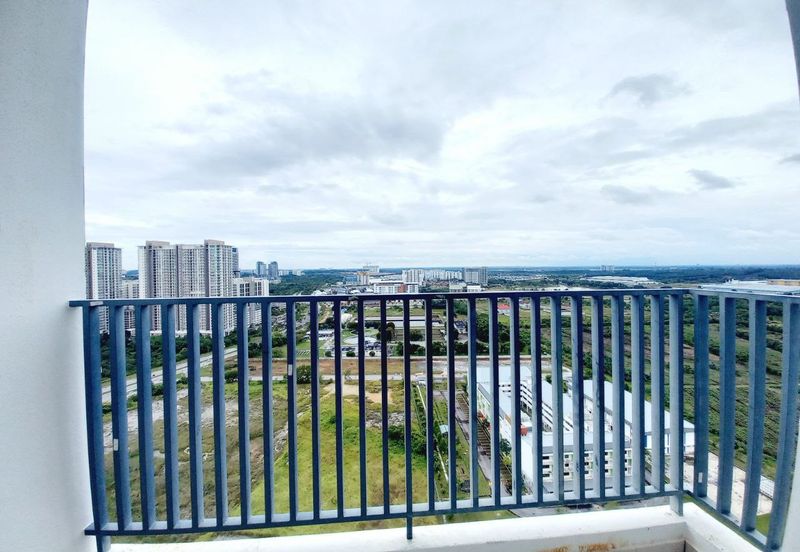 PR1MA Lakefront Homes