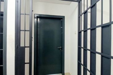 PR1MA Lakefront Homes