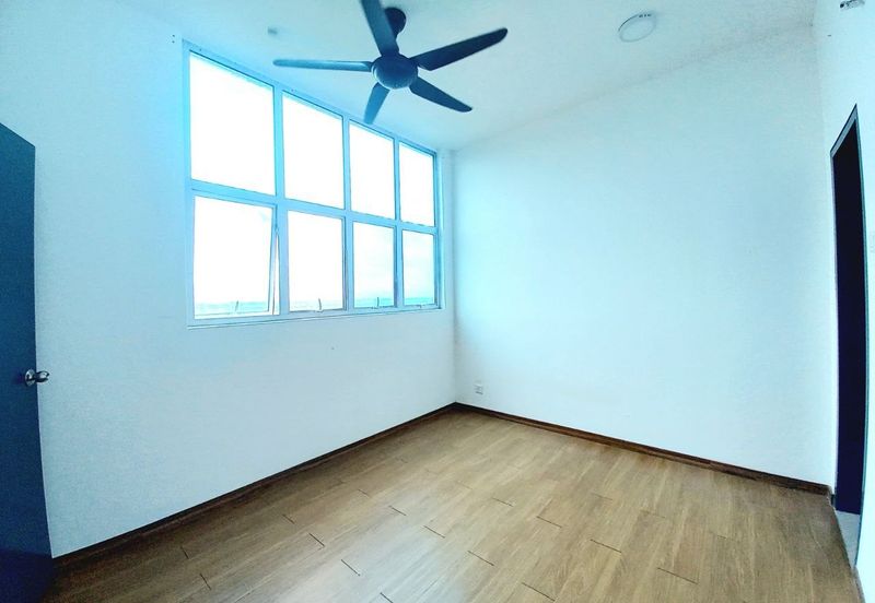 PR1MA Lakefront Homes