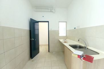 PR1MA Lakefront Homes