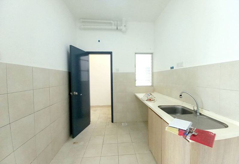 PR1MA Lakefront Homes