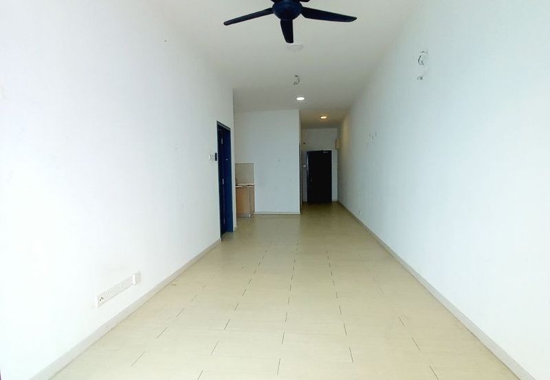 PR1MA Lakefront Homes