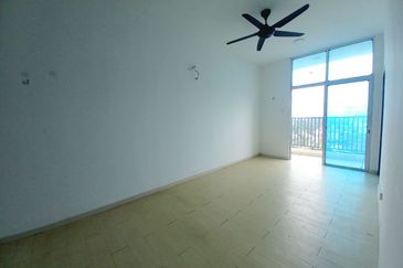 PR1MA Lakefront Homes