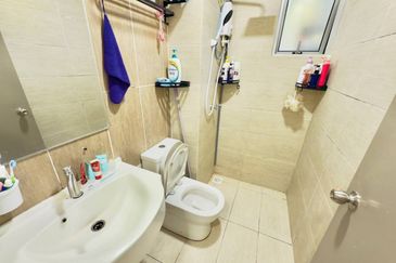 Platinum Splendor Residence