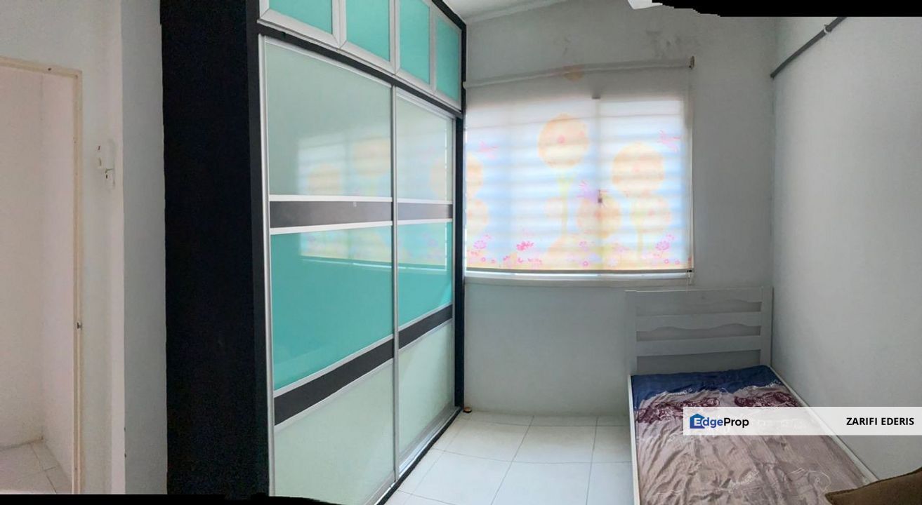 FACING PLAYGROUND Renovated with Centralised Air Cond Upper Unit Pearl Villa Townhouse SP4 Bandar Saujana Putra For Sale, Selangor, Bandar Saujana Putra