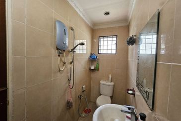 Taman Saujana Puchong