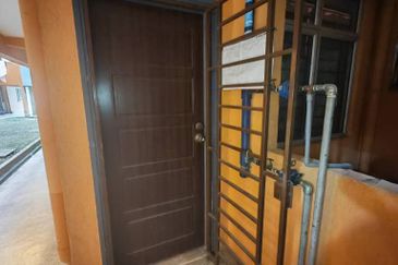 Seroja Apartment (Putra Perdana)