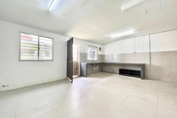 Jalan SP 4 @ Bandar Saujana Putra