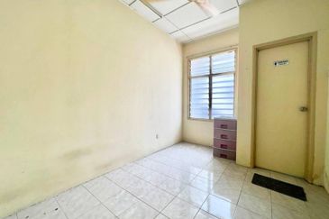 Jalan SP 4 @ Bandar Saujana Putra