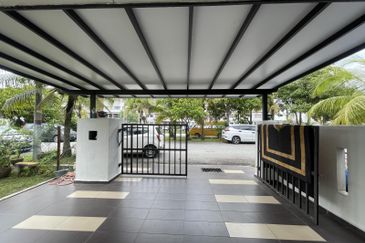 Jalan SP 4 @ Bandar Saujana Putra