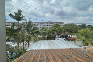 Jalan SP 4 @ Bandar Saujana Putra