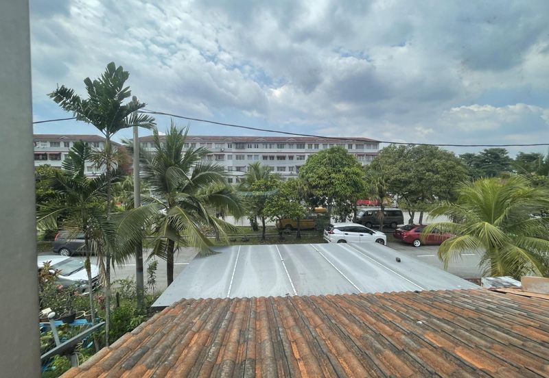 Jln SP 2/16 @ Bandar Saujana Putra