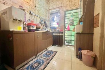 Jalan SP 6 @ Bandar Saujana Putra