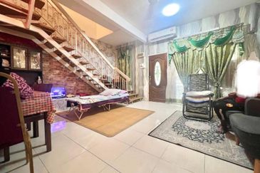 Jalan SP 6 @ Bandar Saujana Putra