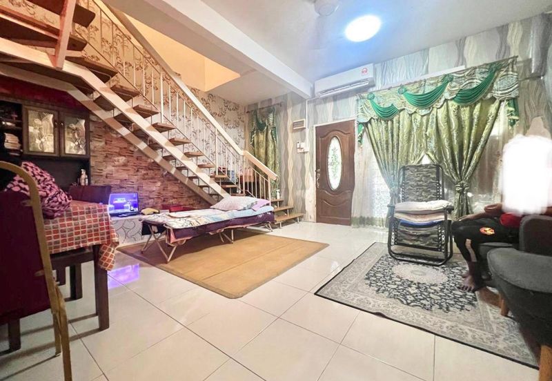 Jln SP 2/16 @ Bandar Saujana Putra