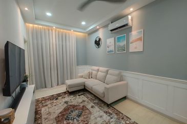 PR1MA Lakefront Homes