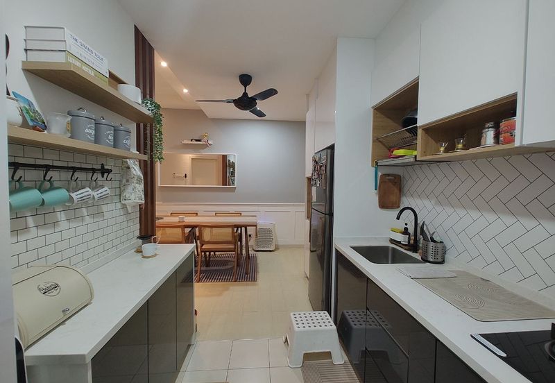 PR1MA Lakefront Homes