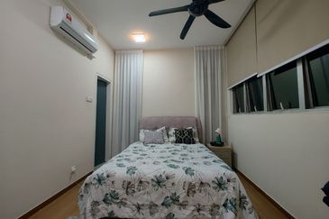 PR1MA Lakefront Homes