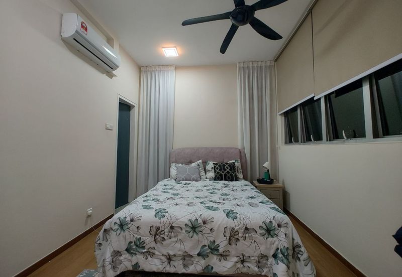 PR1MA Lakefront Homes