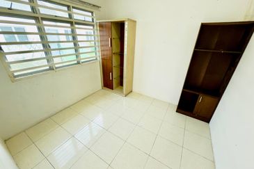 Seksyen 30, Shah Alam