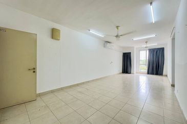 Seri Baiduri Apartments @ Setia Alam