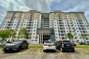 Seri Baiduri Apartments @ Setia Alam